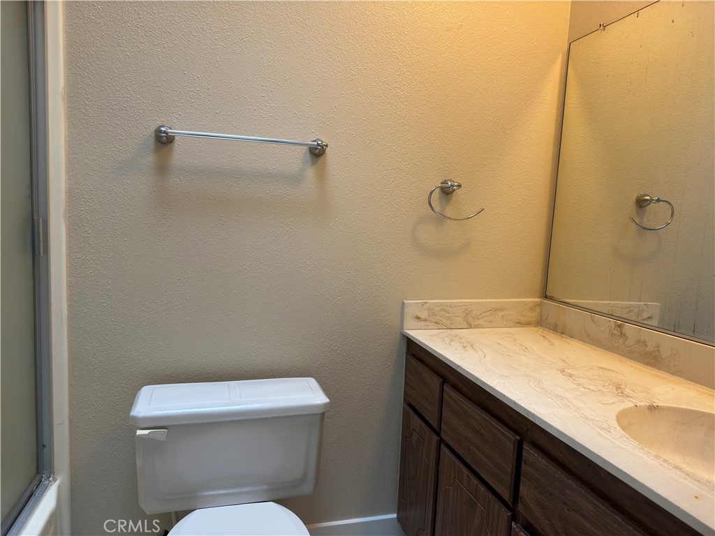950 W Lambert Road 28