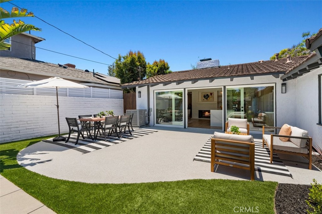 3830 Cedar Avenue