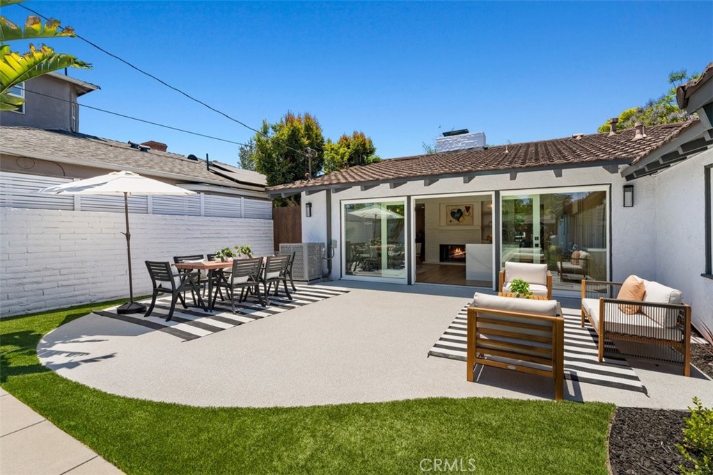 3830 Cedar Avenue