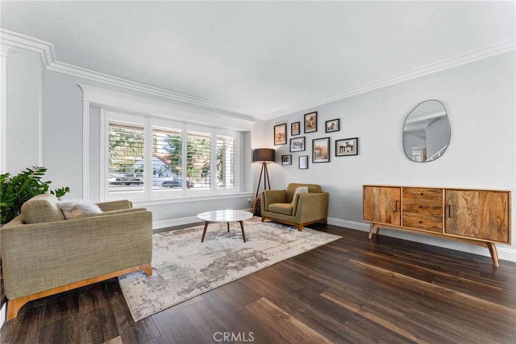 1421 Woodcrest Avenue