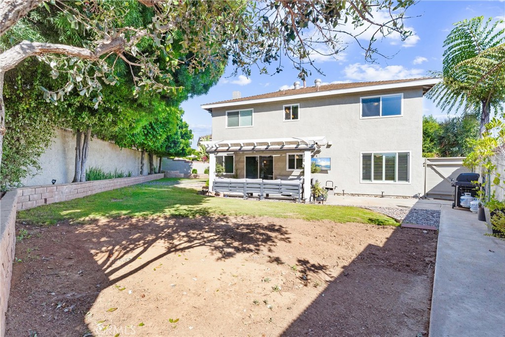 1421 Woodcrest Avenue