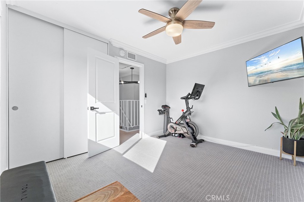 1421 Woodcrest Avenue