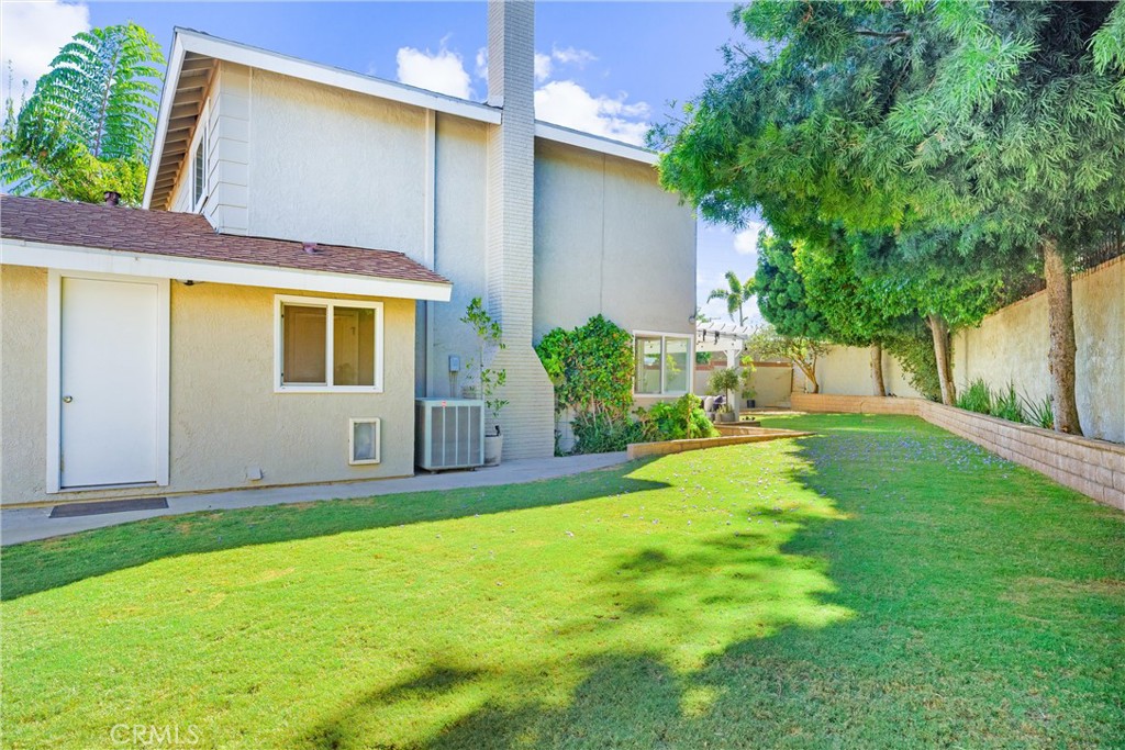 1421 Woodcrest Avenue