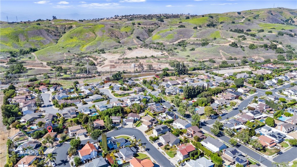 1421 Woodcrest Avenue