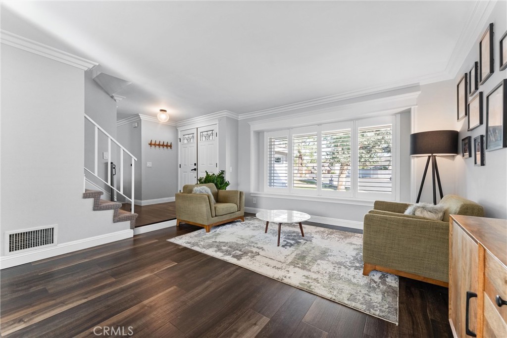 1421 Woodcrest Avenue