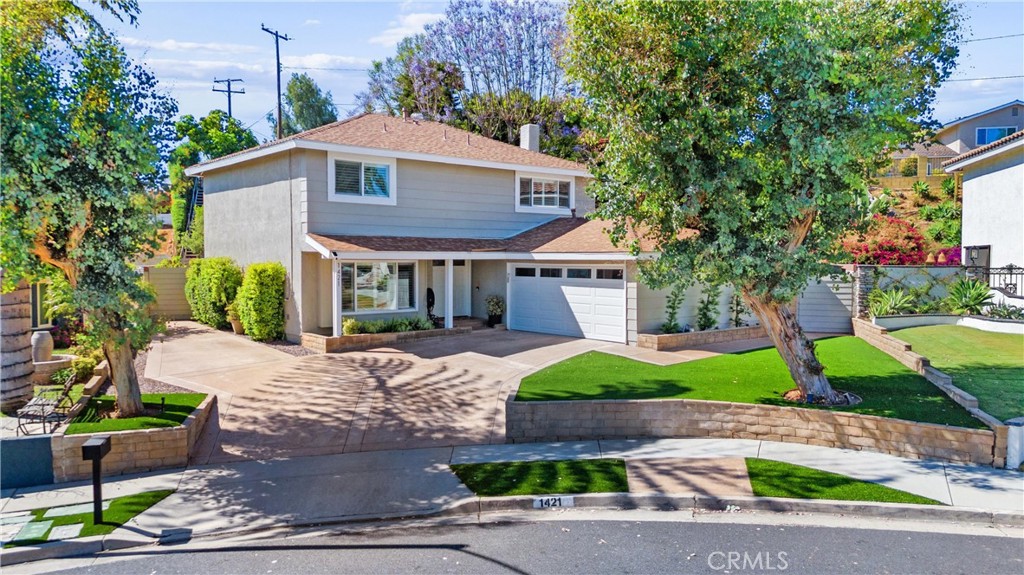 1421 Woodcrest Avenue