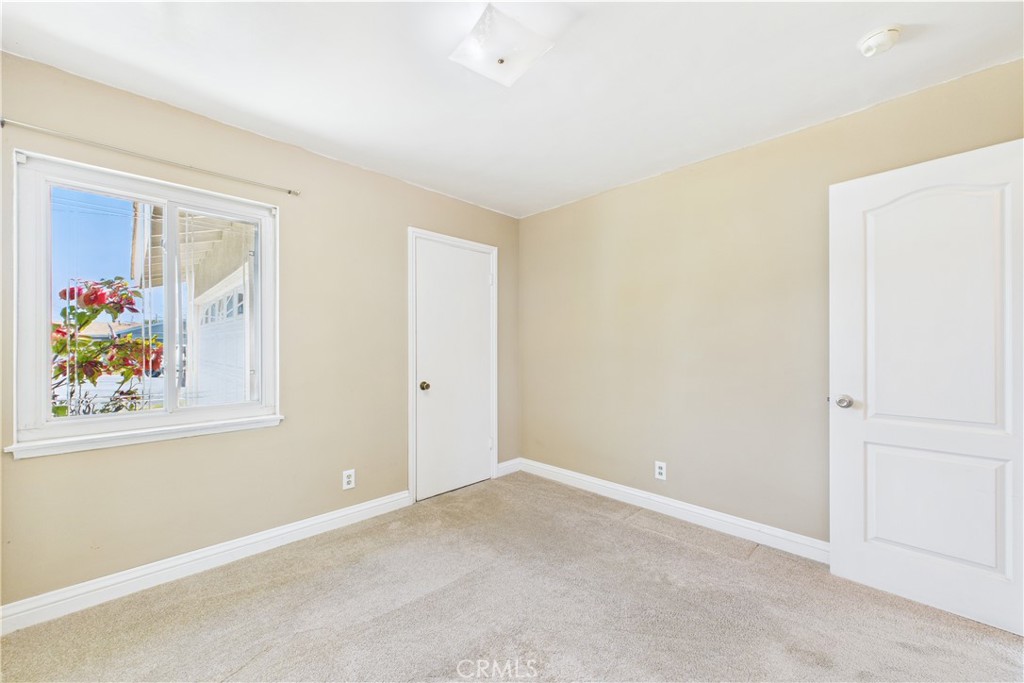 10002 Saint Elizabeth Circle
