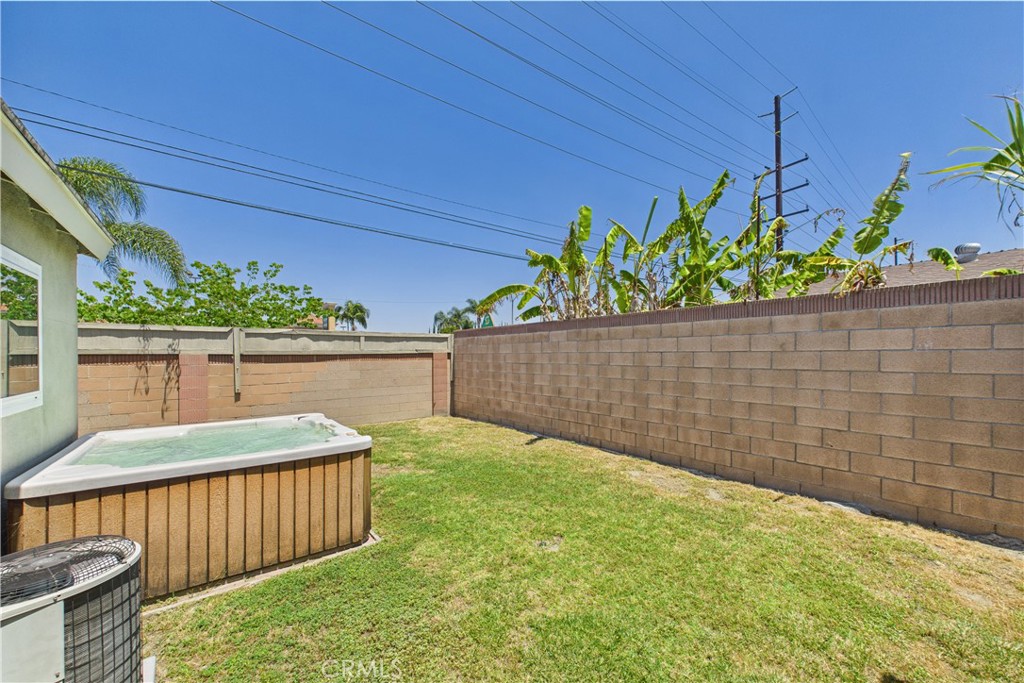 10002 Saint Elizabeth Circle