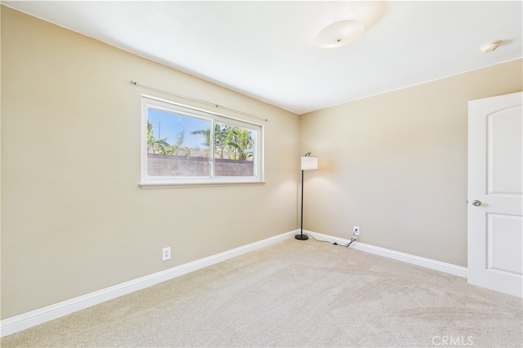 10002 Saint Elizabeth Circle