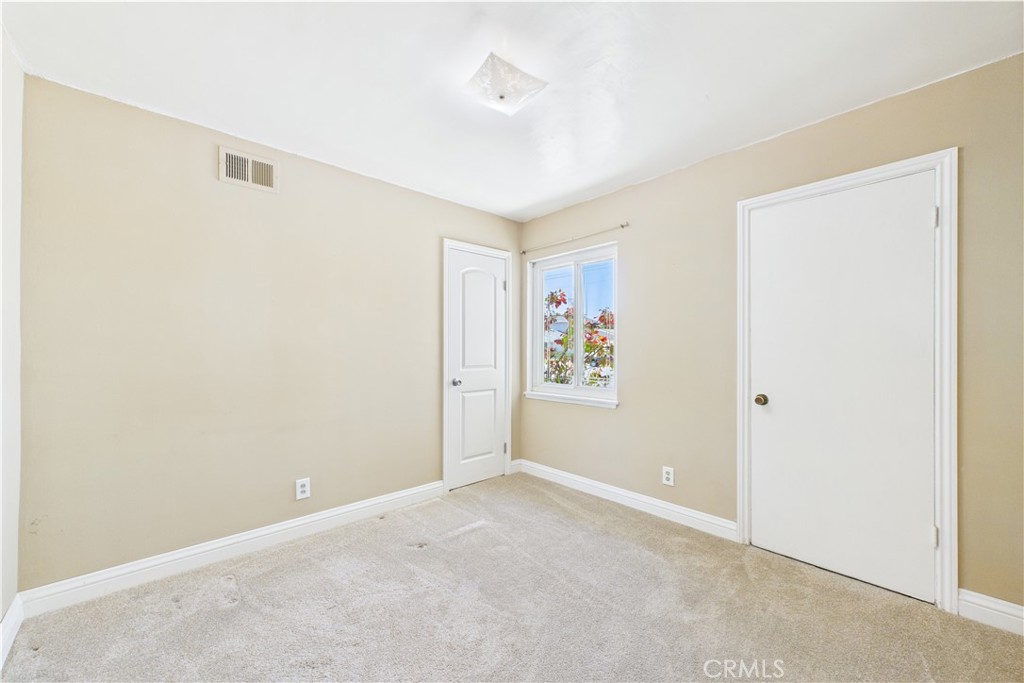 10002 Saint Elizabeth Circle