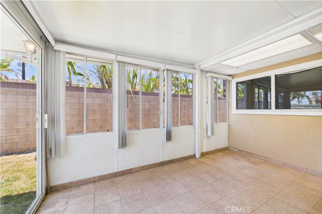 10002 Saint Elizabeth Circle