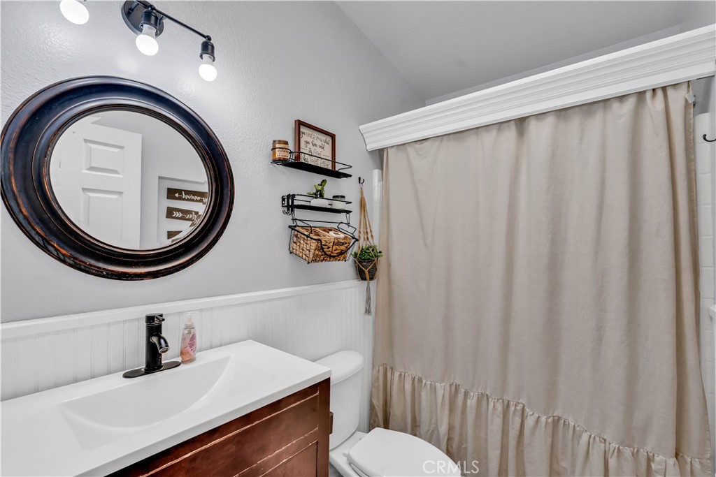 1550 Rimpau Avenue 152