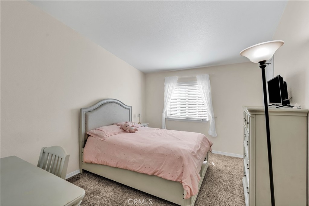 1550 Rimpau Avenue 152