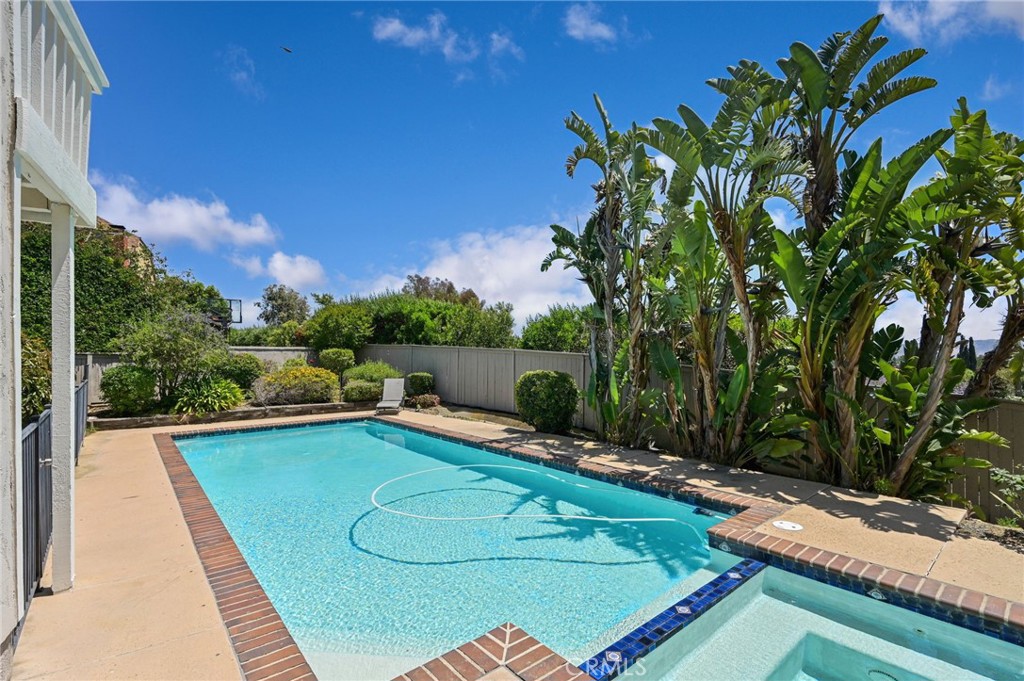 20640 SMOKETREE Avenue