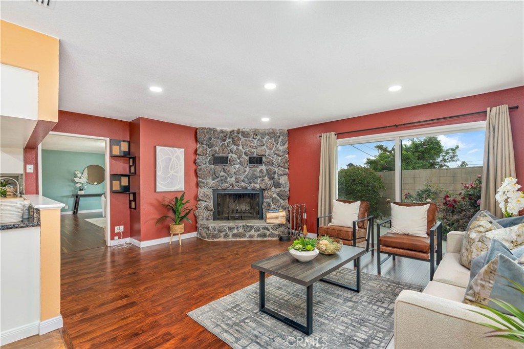 8535 La Vine Street