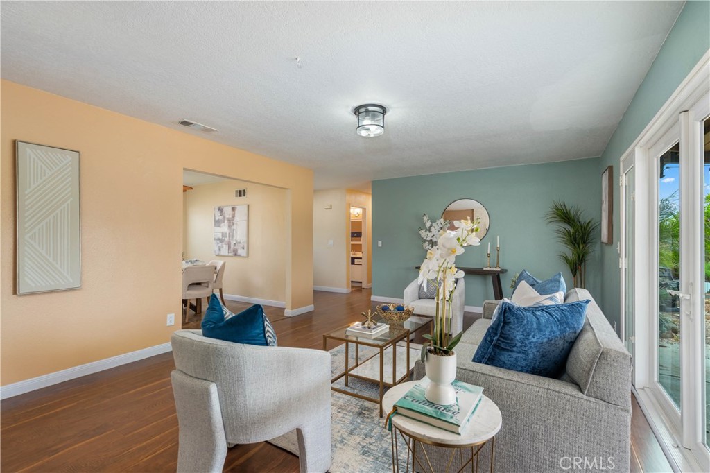 8535 La Vine Street