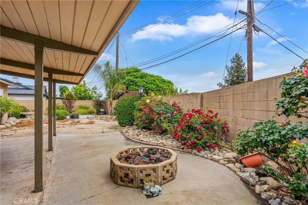 8535 La Vine Street