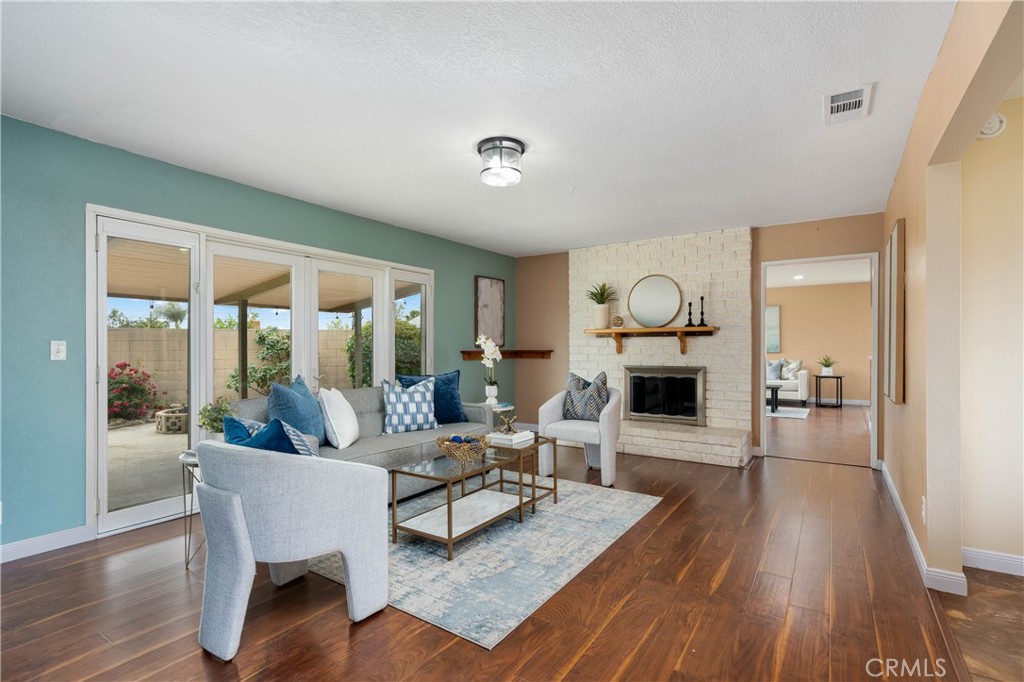 8535 La Vine Street