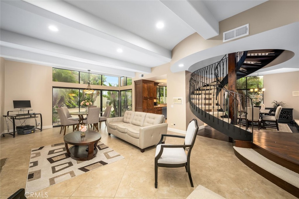 16282 Mandalay Circle