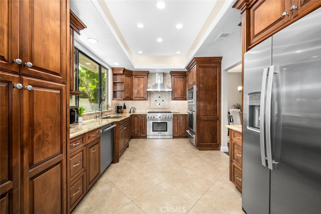 16282 Mandalay Circle