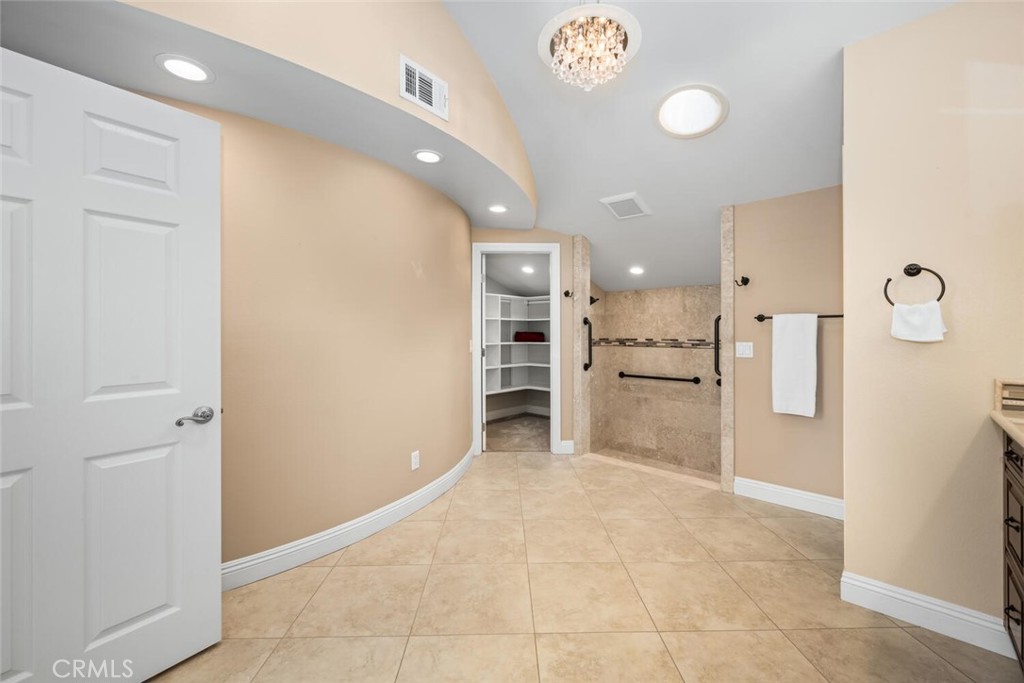 16282 Mandalay Circle