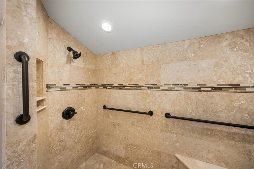 16282 Mandalay Circle