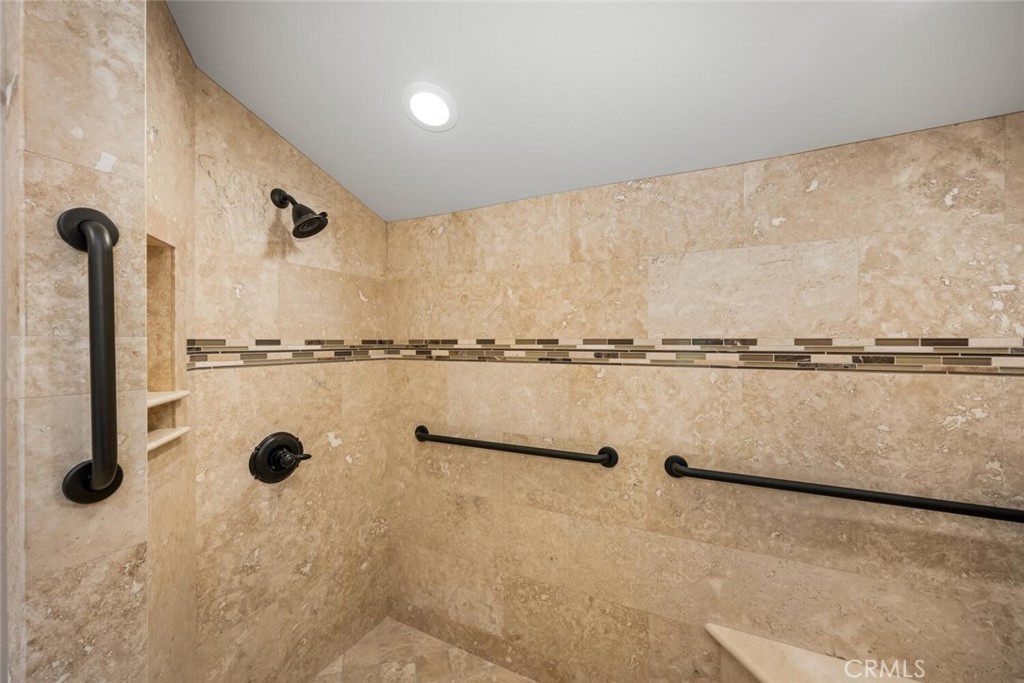 16282 Mandalay Circle