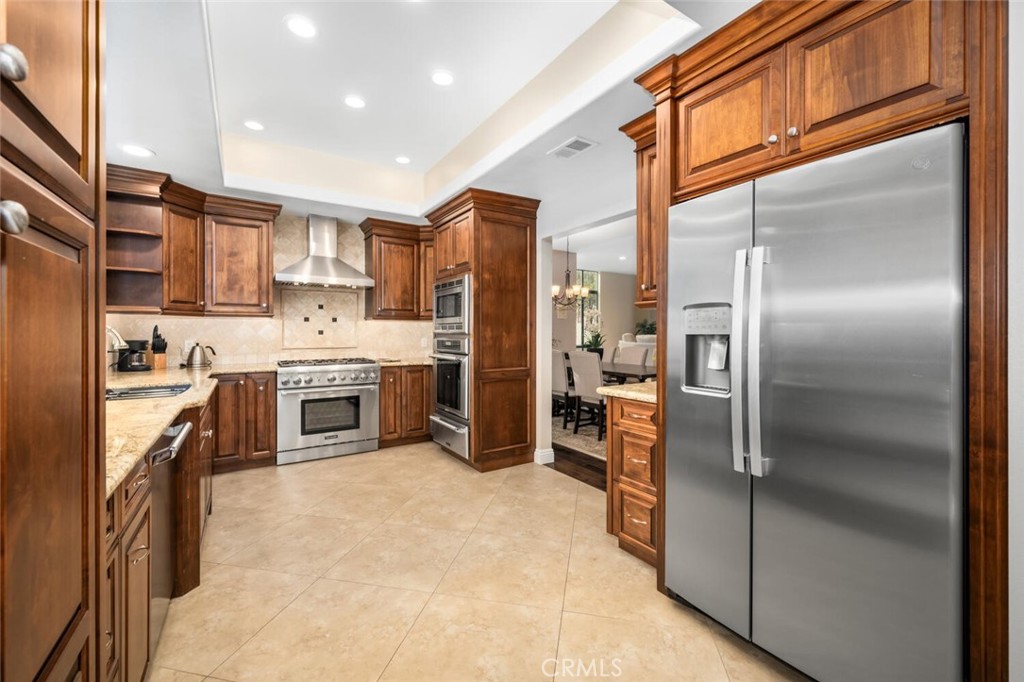 16282 Mandalay Circle