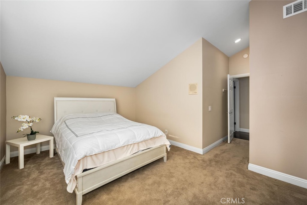 16282 Mandalay Circle