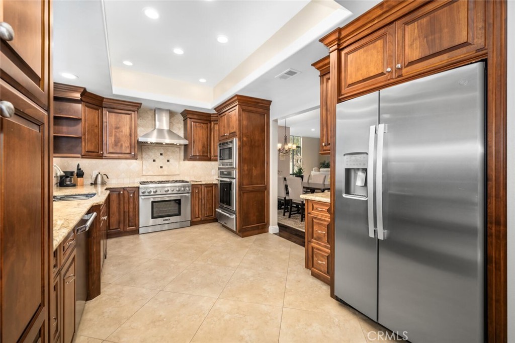 16282 Mandalay Circle