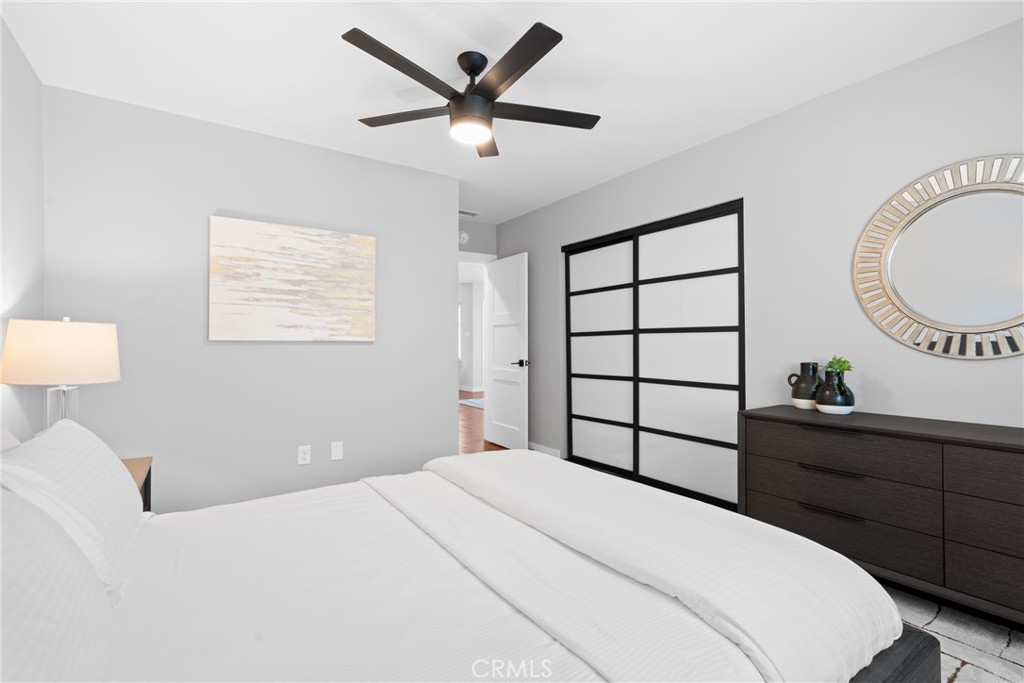 3409 W 175th Street