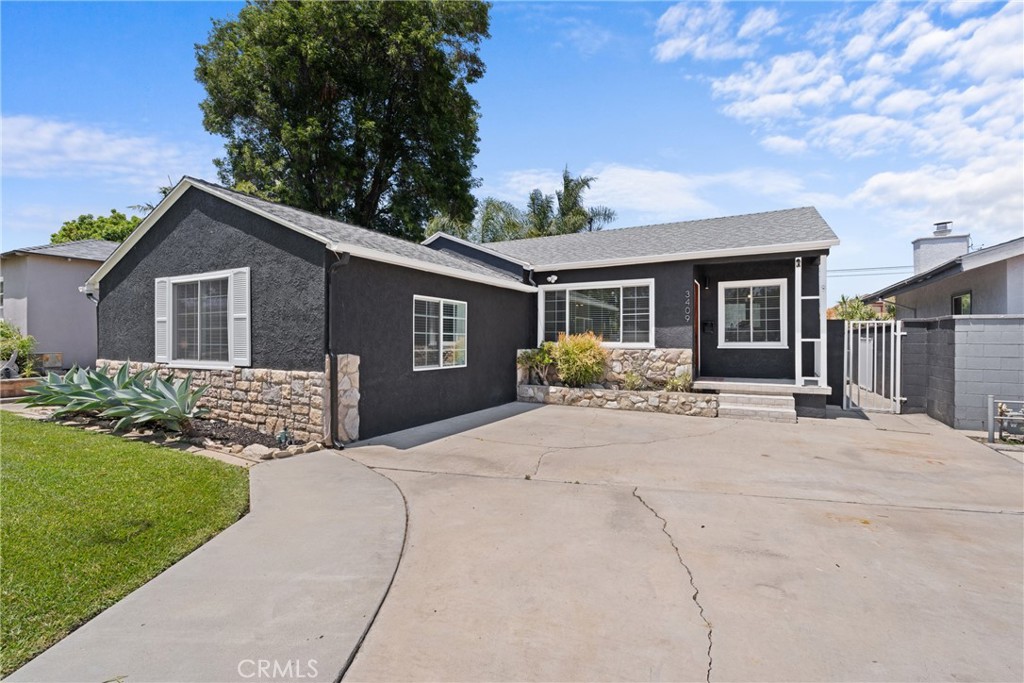 3409 W 175th Street