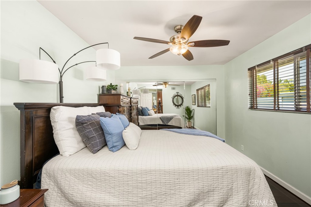 4514 Jamestown