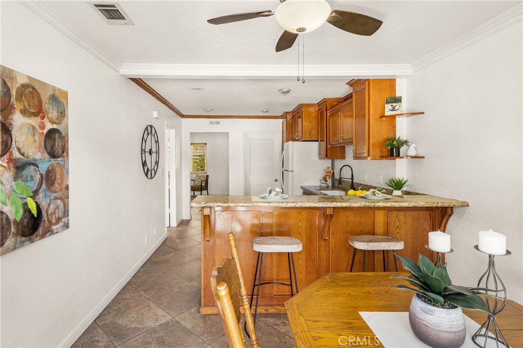 4514 Jamestown