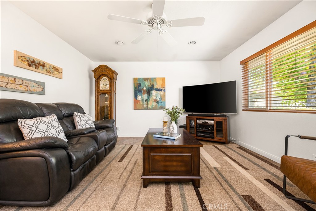 4514 Jamestown