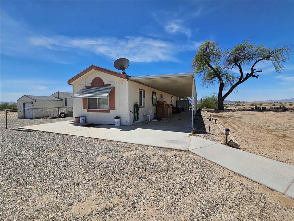 7568 Acoma Trail