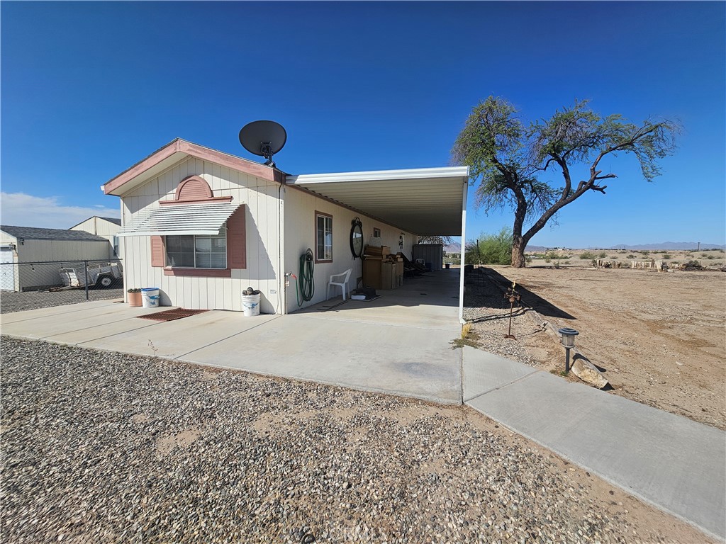 7568 Acoma Trail