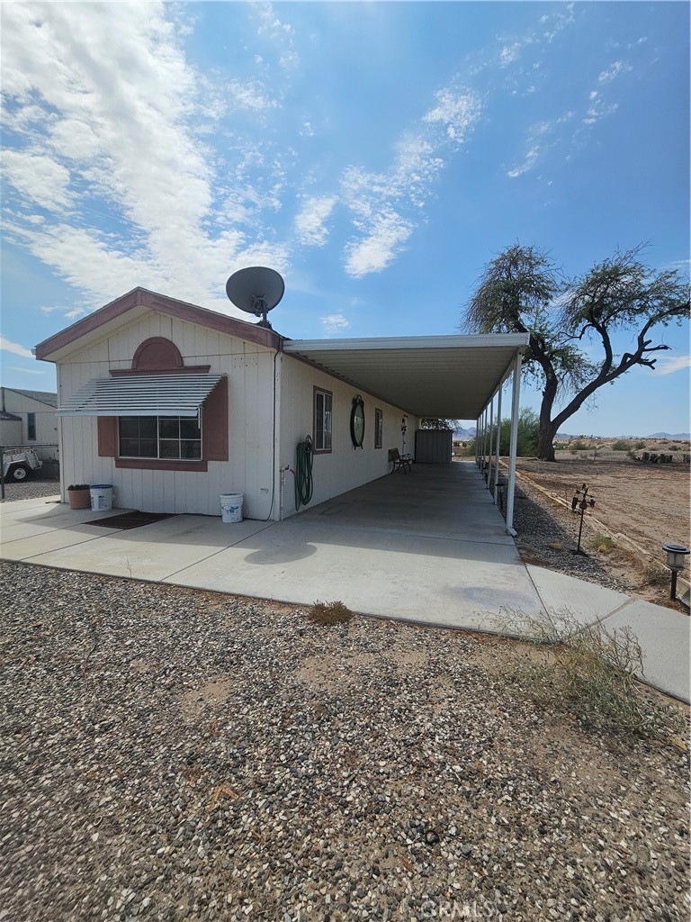 7568 Acoma Trail