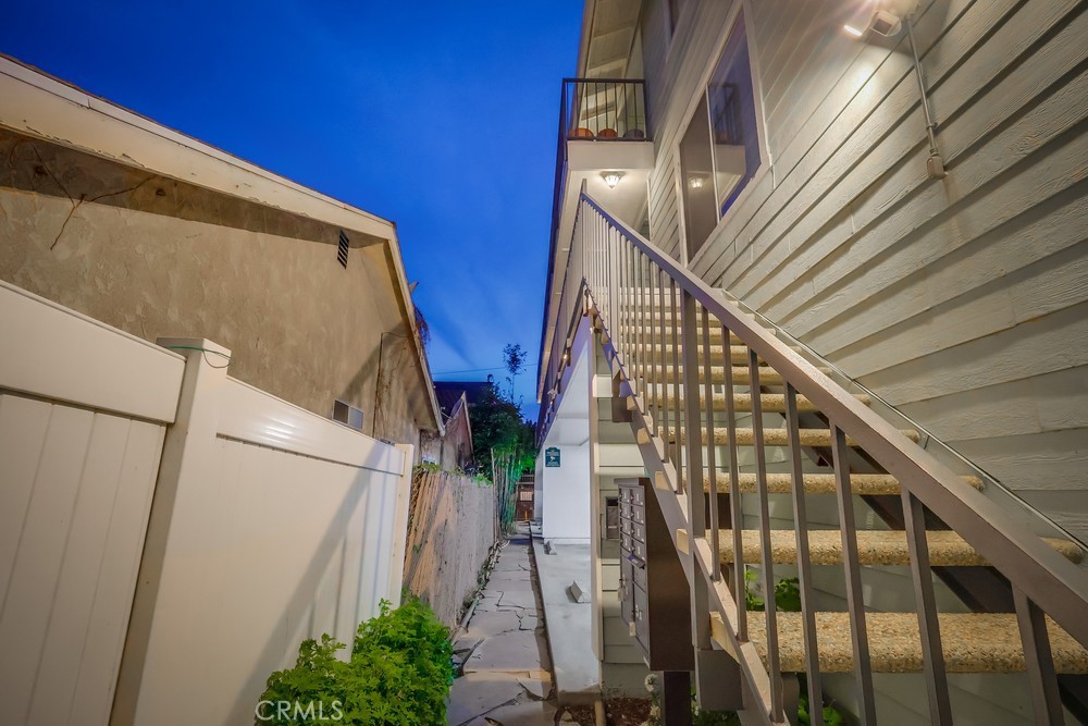 1775 Freeman Avenue 304