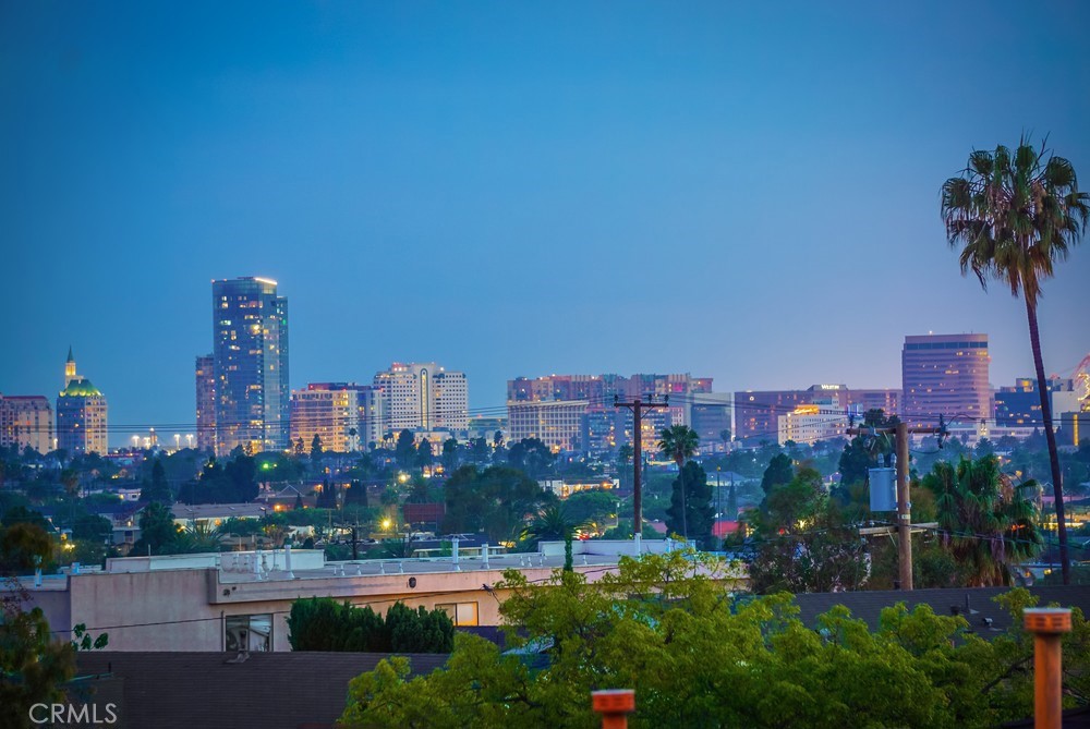 1775 Freeman Avenue 304