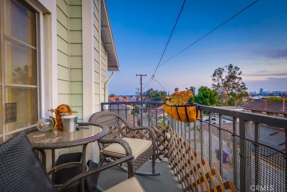 1775 Freeman Avenue 304