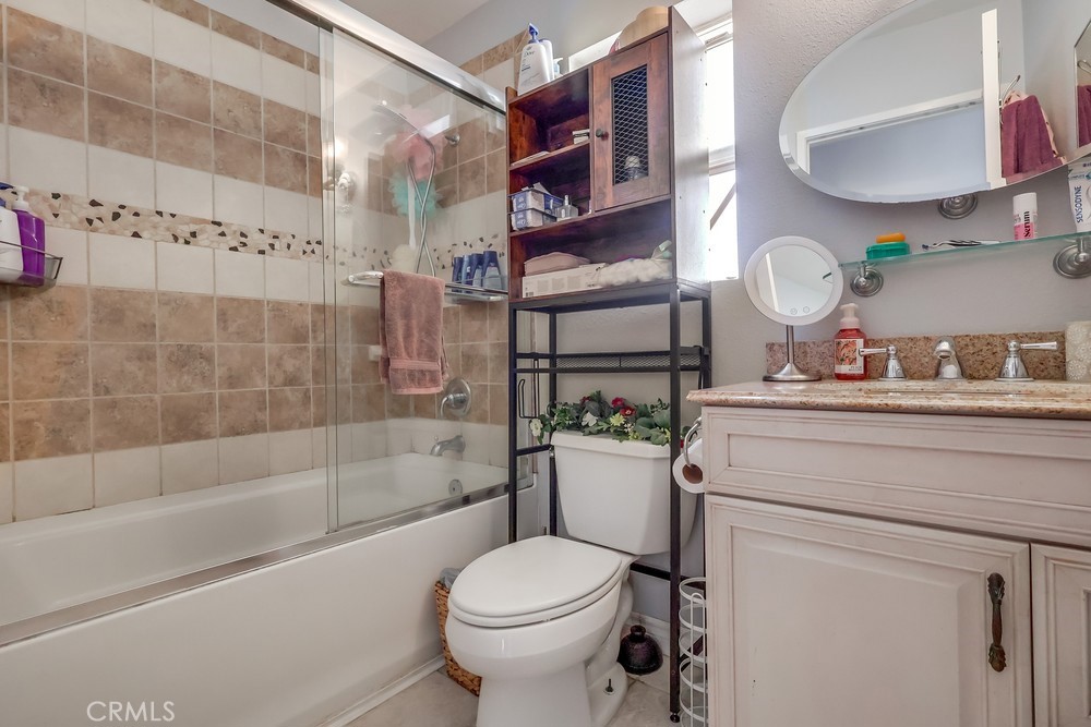 1775 Freeman Avenue 304