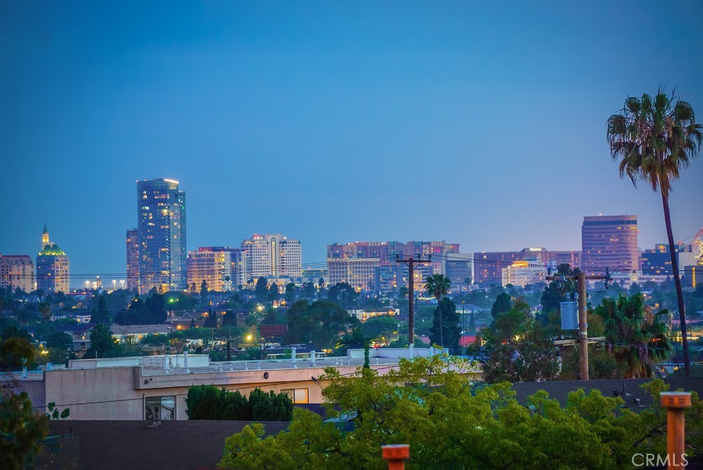 1775 Freeman Avenue 304