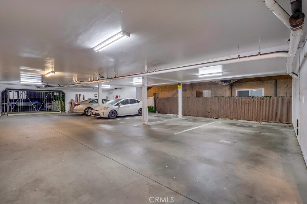 1775 Freeman Avenue 304