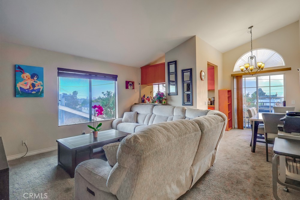 1775 Freeman Avenue 304