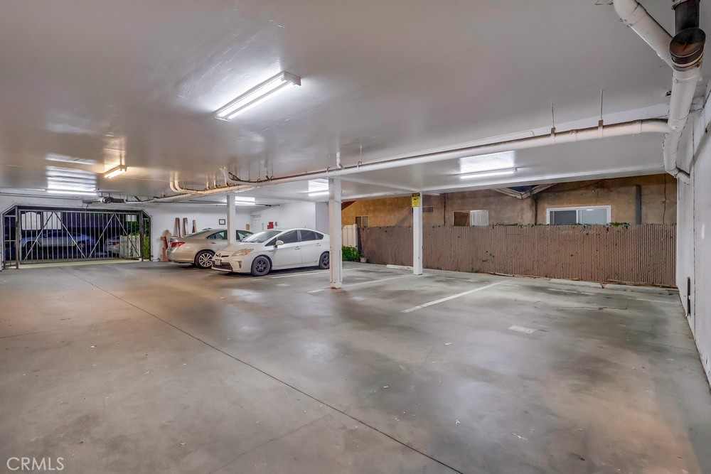 1775 Freeman Avenue 304