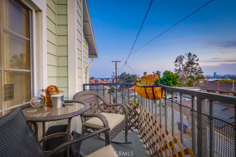 1775 Freeman Avenue 304