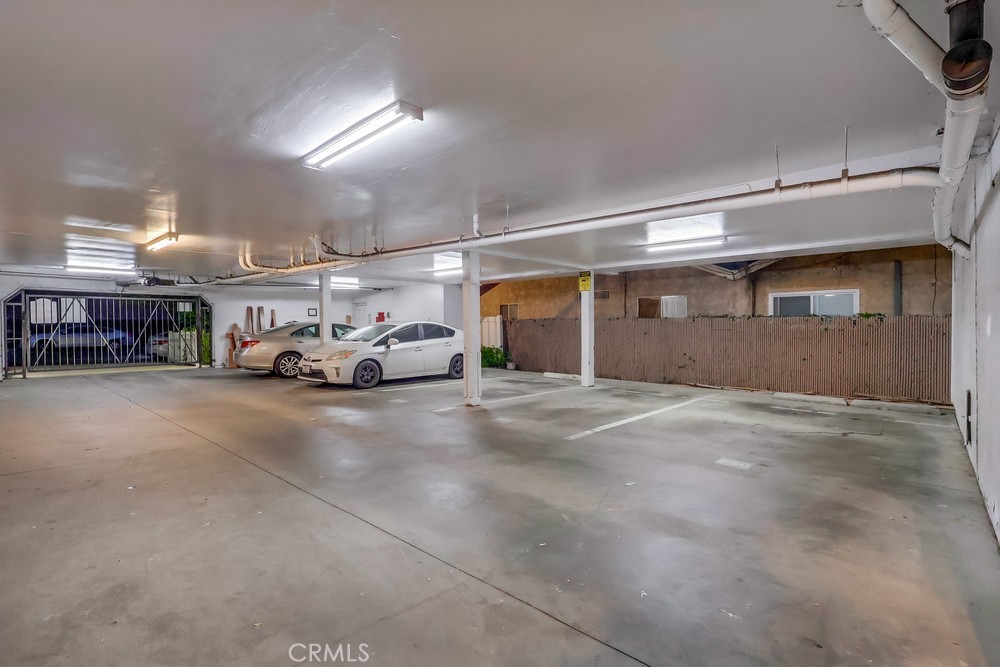 1775 Freeman Avenue 304