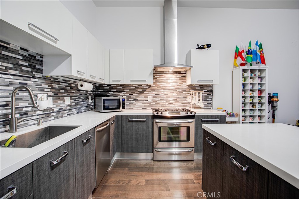 433 Pine Avenue 308