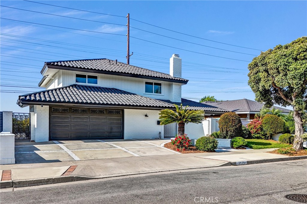 9171 Regatta Drive